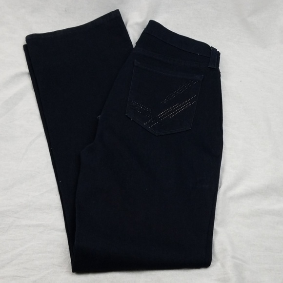 NYDJ Denim - NYDJ - Dark wash with cute studded pockets